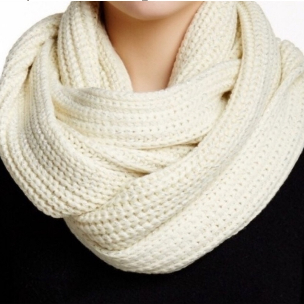 J. Crew Chunky Infinity Scarf Cozy Knit Cream OS